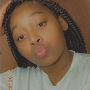 Meet your Posher, Amani